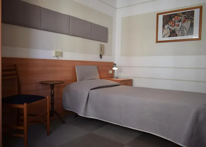 Al Pescatore 호텔 브렌조네 술 가르다