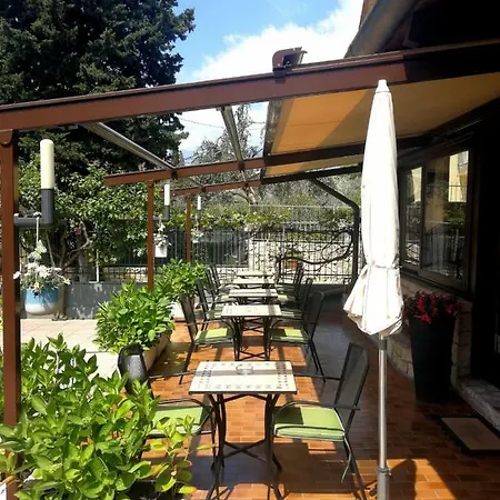 Al Pescatore Hotel *